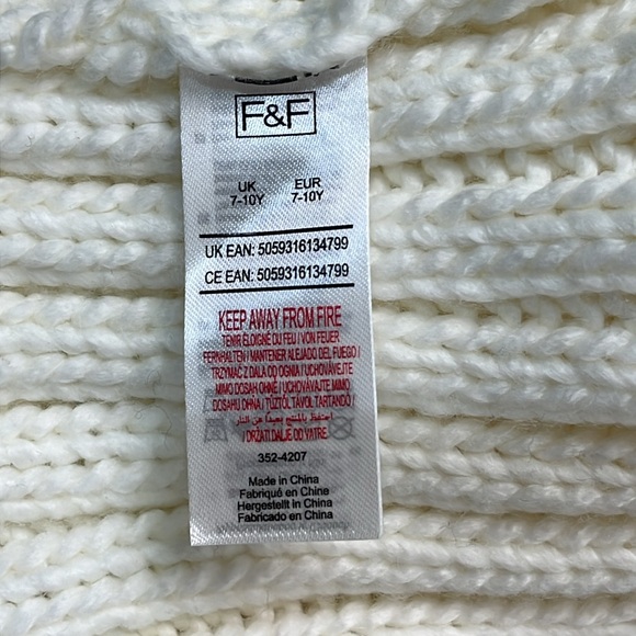 Bundle of 3 Justice Ombré Scarf Sequin Mermaid Belt Bag Sequin Pom Knit Hat NWOT - Picture 14 of 16